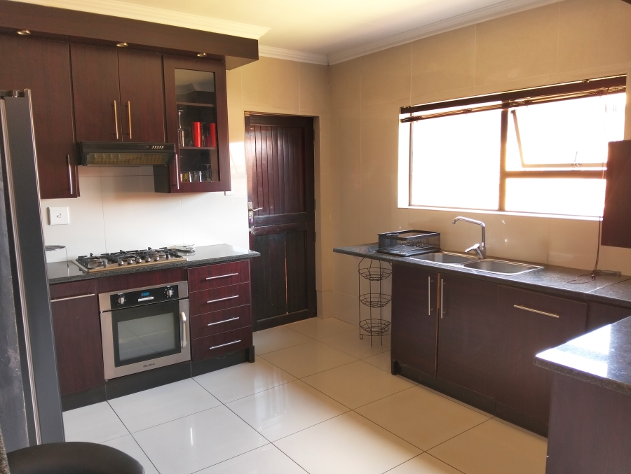 To Let 2 Bedroom Property for Rent in Naudeville Free State